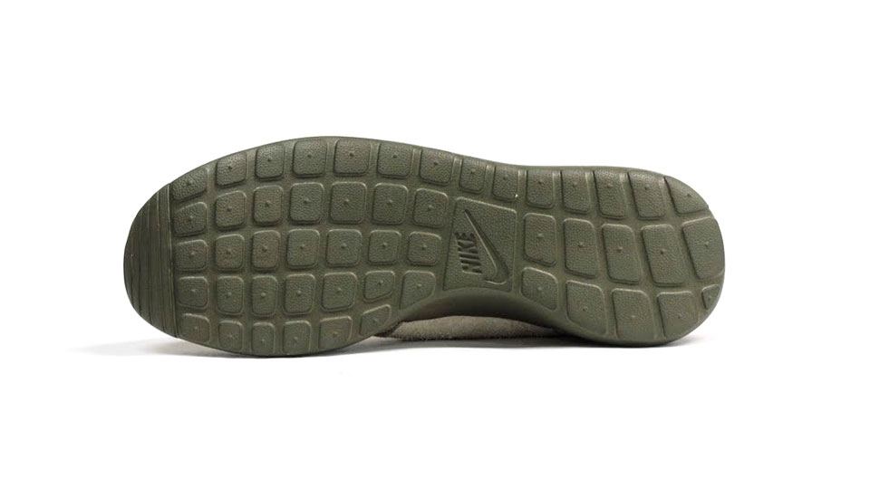 nike-roshe-run-premium-sandtrap-medium-olive-volt-5 Nike Roshe Run Premium Sandtrap Medium Olive Volt 5