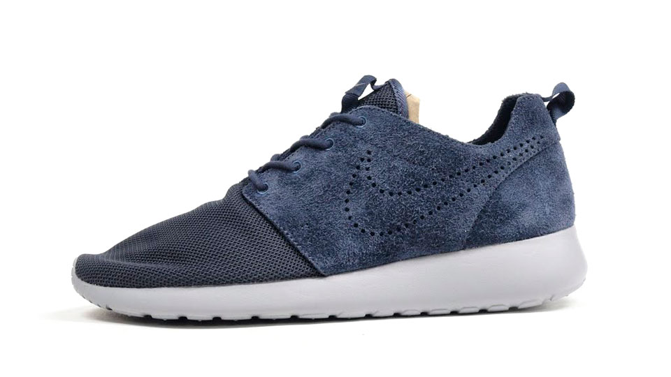 nike-roshe-run-premium-thunder-blue-stealth-1 Nike Roshe Run Premium Thunder Blue Stealth 1
