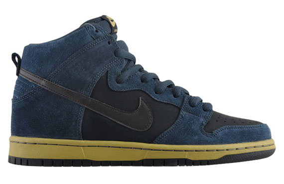 Nike Sb Dunk High Classic Charcoal Tar 3