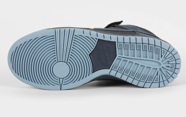 nike-sb-dunk-mid-dark-obsidian-thunder-black-01 Nike Sb Dunk Mid Dark Obsidian Thunder Black 01