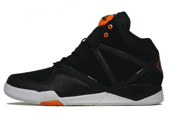 Selling - reebok pump omni lite hls 