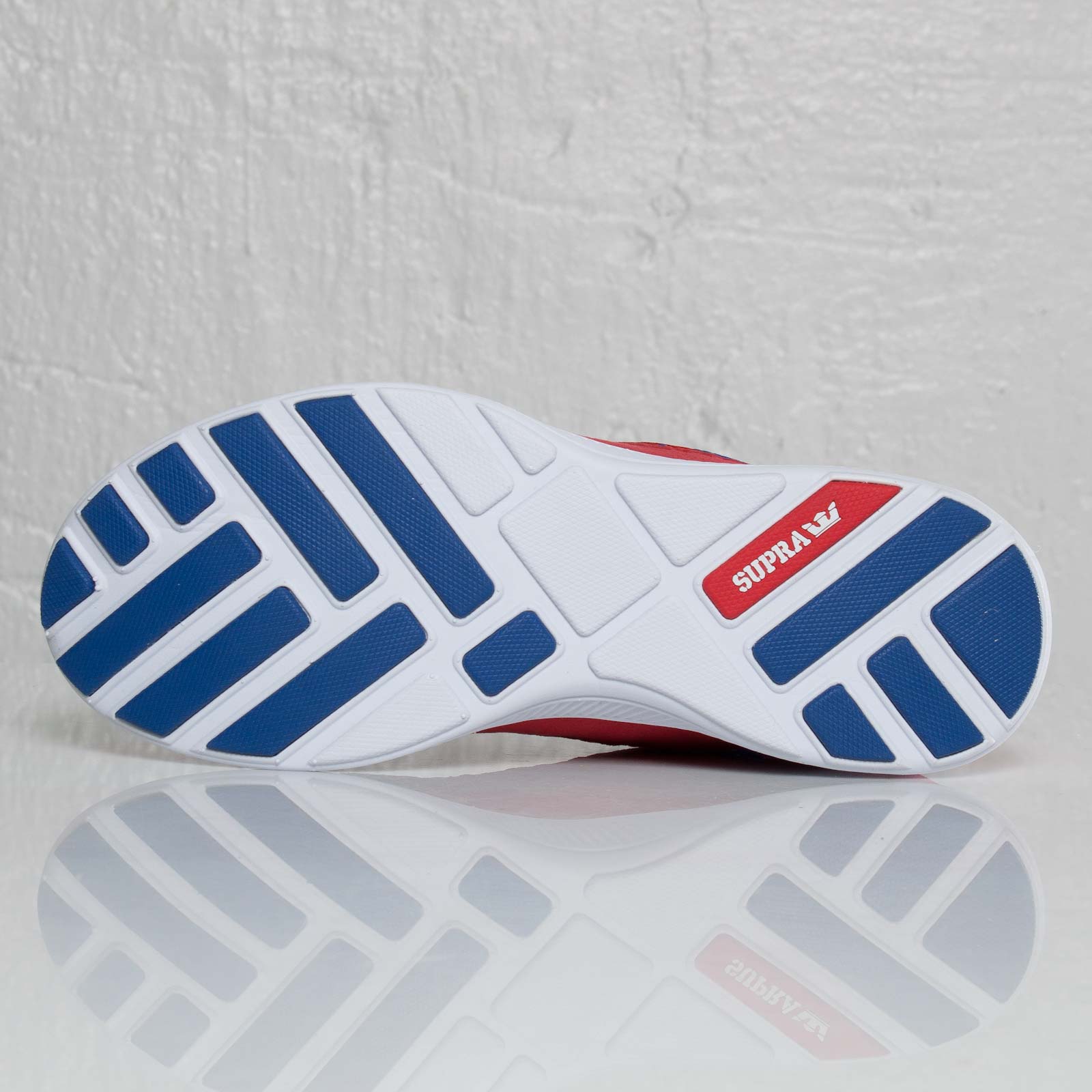 Supra Owen London 2012 6