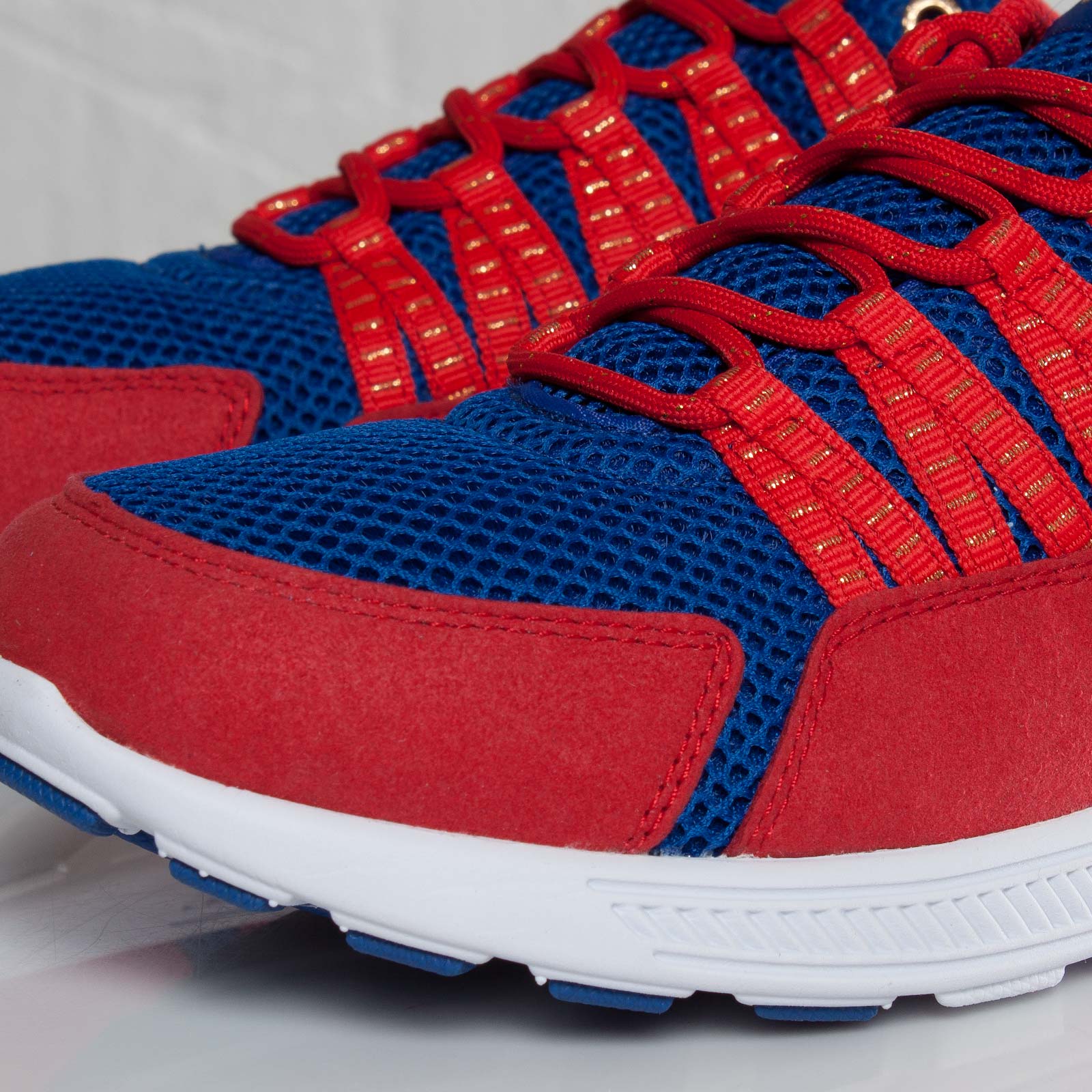 Supra Owen London 2012 8