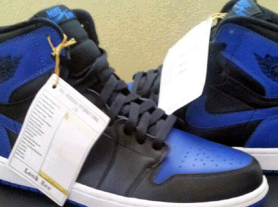 youth air jordan retro 1 mid taxi gs – Black – Royal Blue