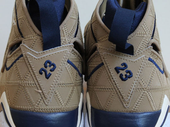 Air Jordan 7 J2K "Filbert"