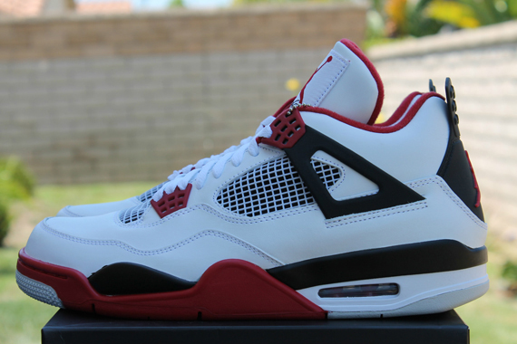 Air Jordan IV - White - Varsity Red - Black | Release Reminder ...