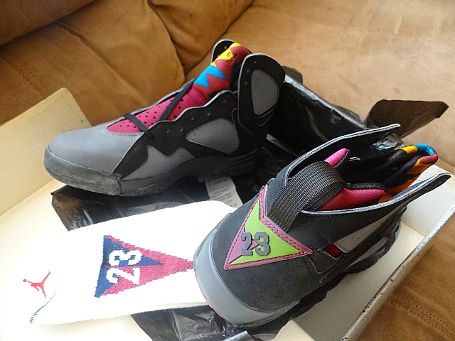 air-jordan-vii-bordeaux-og-with-matching-socks-05 Air Jordan Vii Bordeaux Og With Matching Socks 05