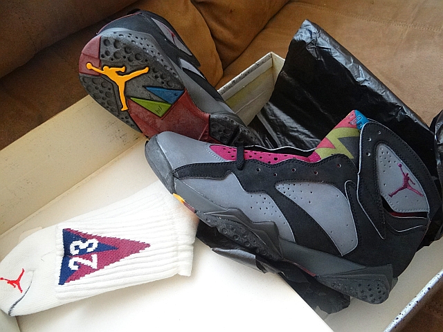 air-jordan-vii-bordeaux-og-with-matching-socks-06 Air Jordan Vii Bordeaux Og With Matching Socks 06