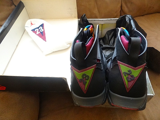 air-jordan-vii-bordeaux-og-with-matching-socks-09 Air Jordan Vii Bordeaux Og With Matching Socks 09
