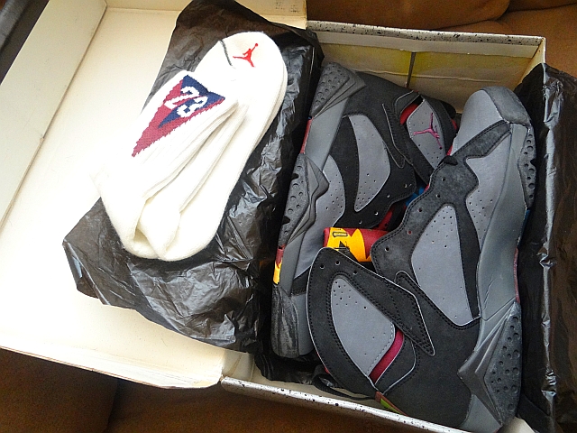 air-jordan-vii-bordeaux-og-with-matching-socks-12 Air Jordan Vii Bordeaux Og With Matching Socks 12
