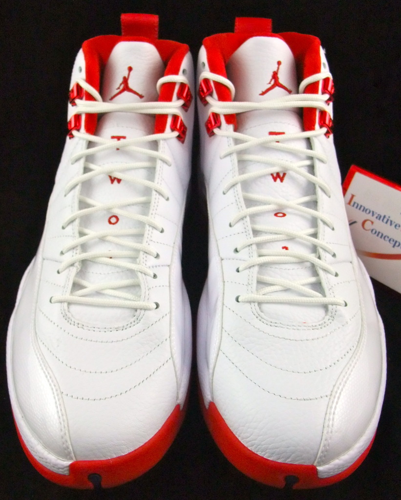 air-jordan-xii-mike-bibby-hawks-pe-04 Air Jordan Xii Mike Bibby Hawks Pe 04