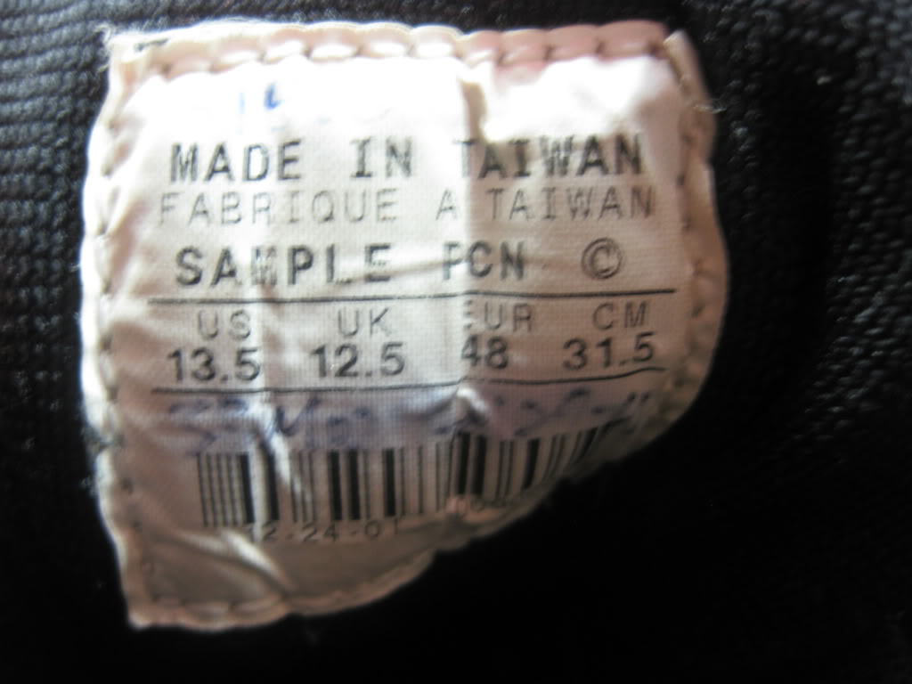 Air Jordan Xvii Game Worn Michael Jordan Autograph 01