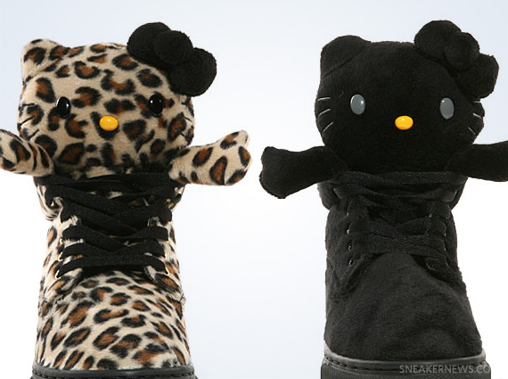 Hello Kitty x UBIQ Mascot Fatima - Leopard + Black
