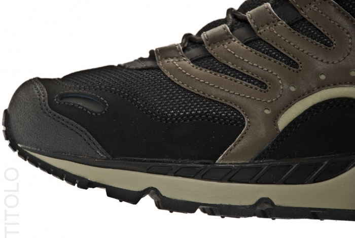 Nike Air Max Humara Black Silver Sage Deep Smoke 3