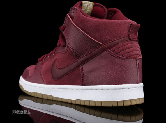 Nike Sb Dunk High Pro Team Red Filbert Available 4