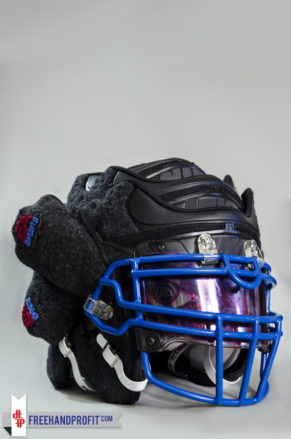 Nike Trainer 1.3 Football Helmet 2
