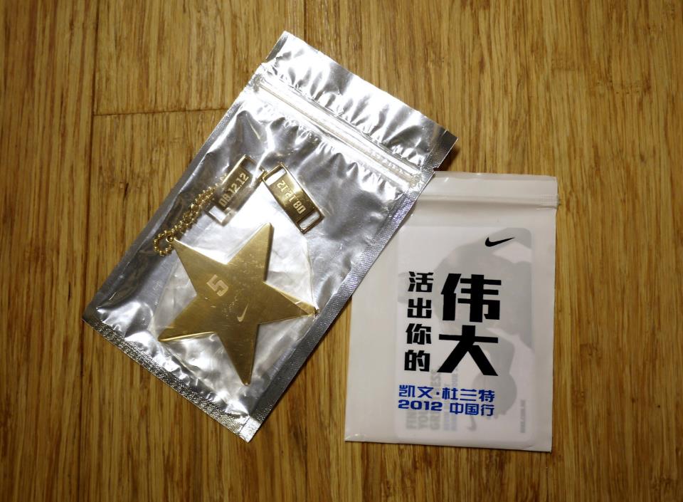 nike-zoom-kd-iv-gold-medal-united-we-rise-packaging-15 Nike Zoom Kd Iv Gold Medal United We Rise Packaging 15