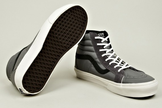 Sk8 Hi Reissue Available 1
