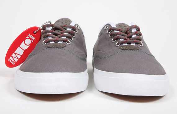 Starks x Vans OTW Woessner - SneakerNews.com