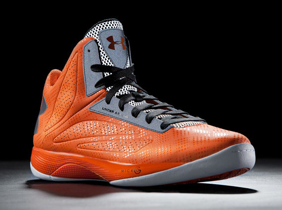 under armour micro g torch 3