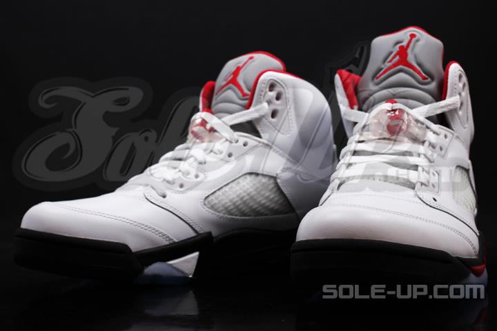 air-jordan-5-retro-white-black-fire-red-4 Air Jordan 5 Retro White Black Fire Red 4
