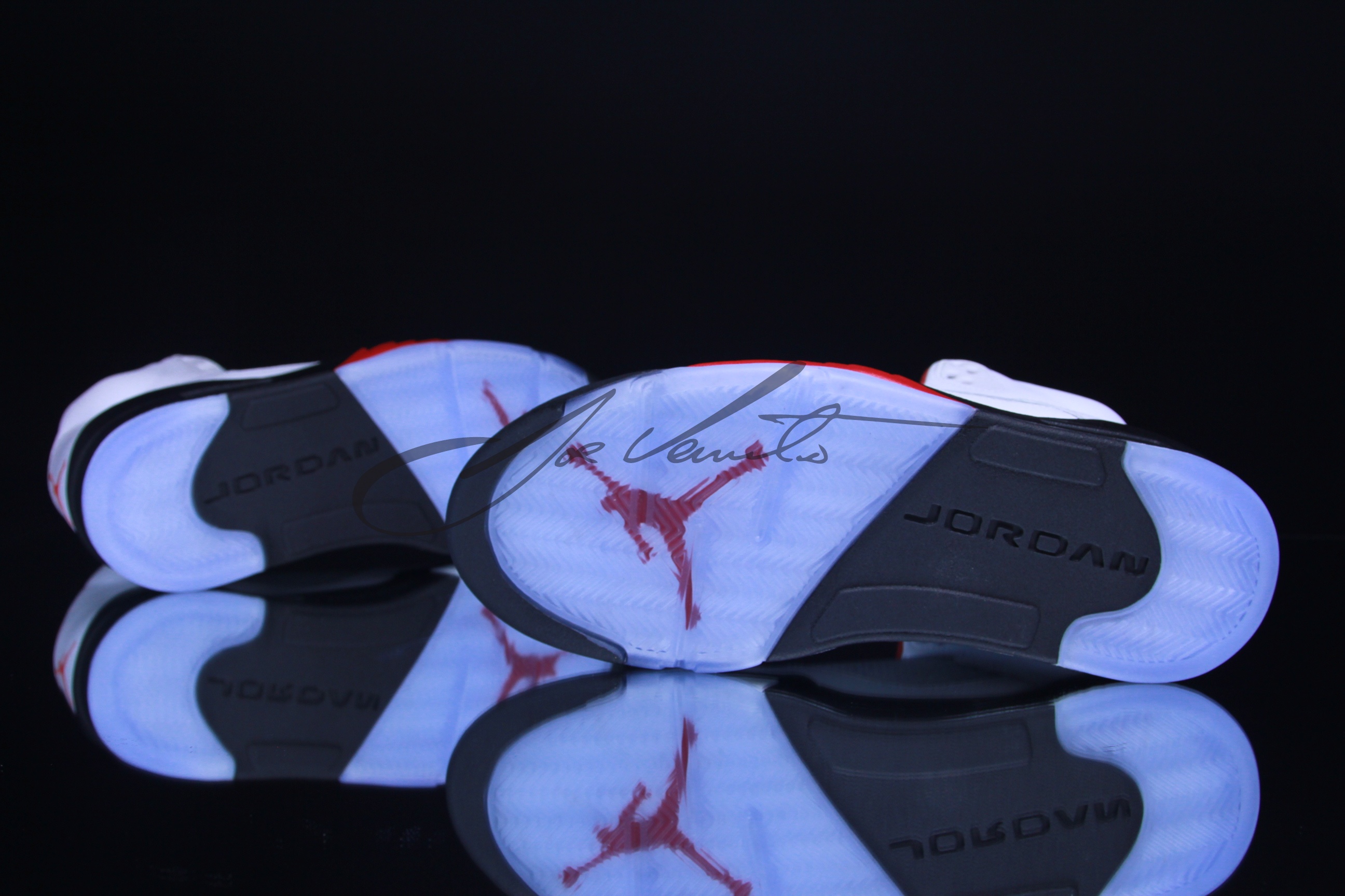 air-jordan-5-white-black-fire-red-new-images-8 Air Jordan 5 White Black Fire Red New Images 8