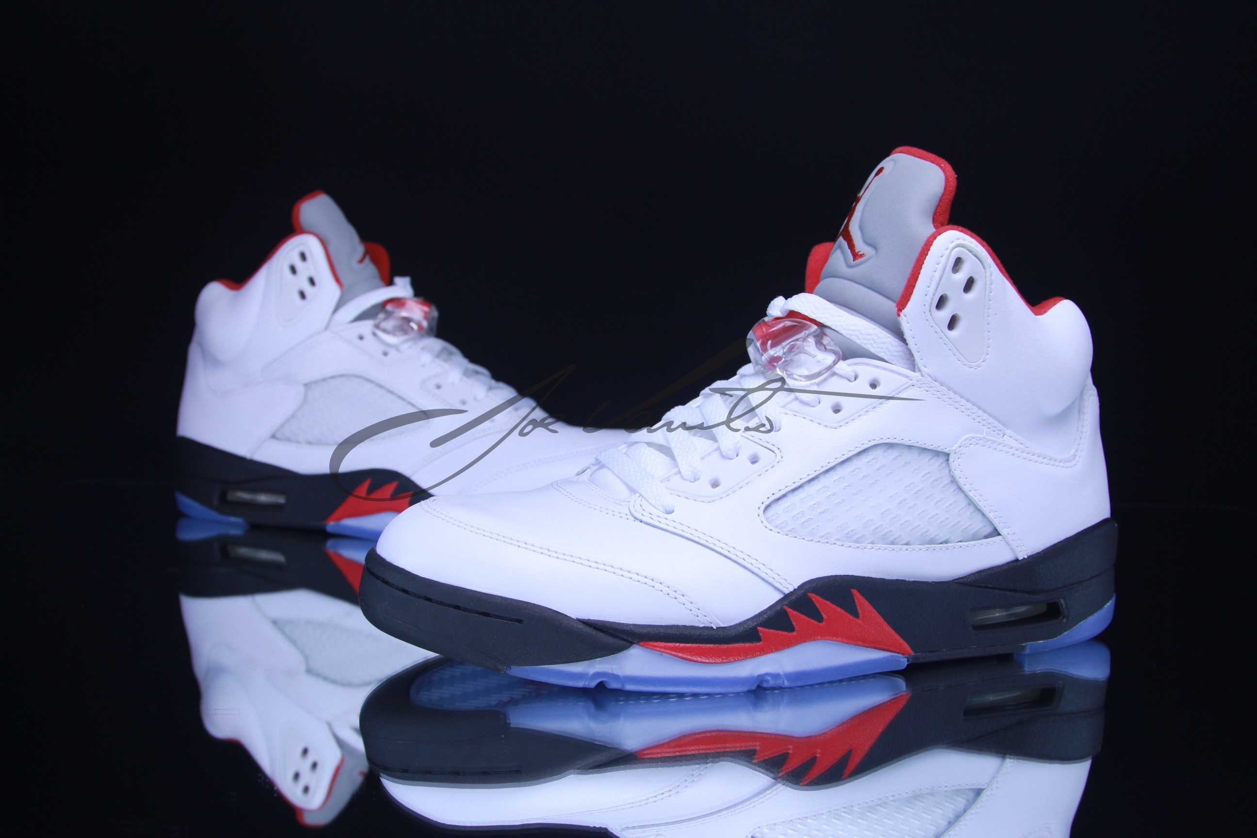 air-jordan-5-white-black-fire-red-new-images-9 Air Jordan 5 White Black Fire Red New Images 9