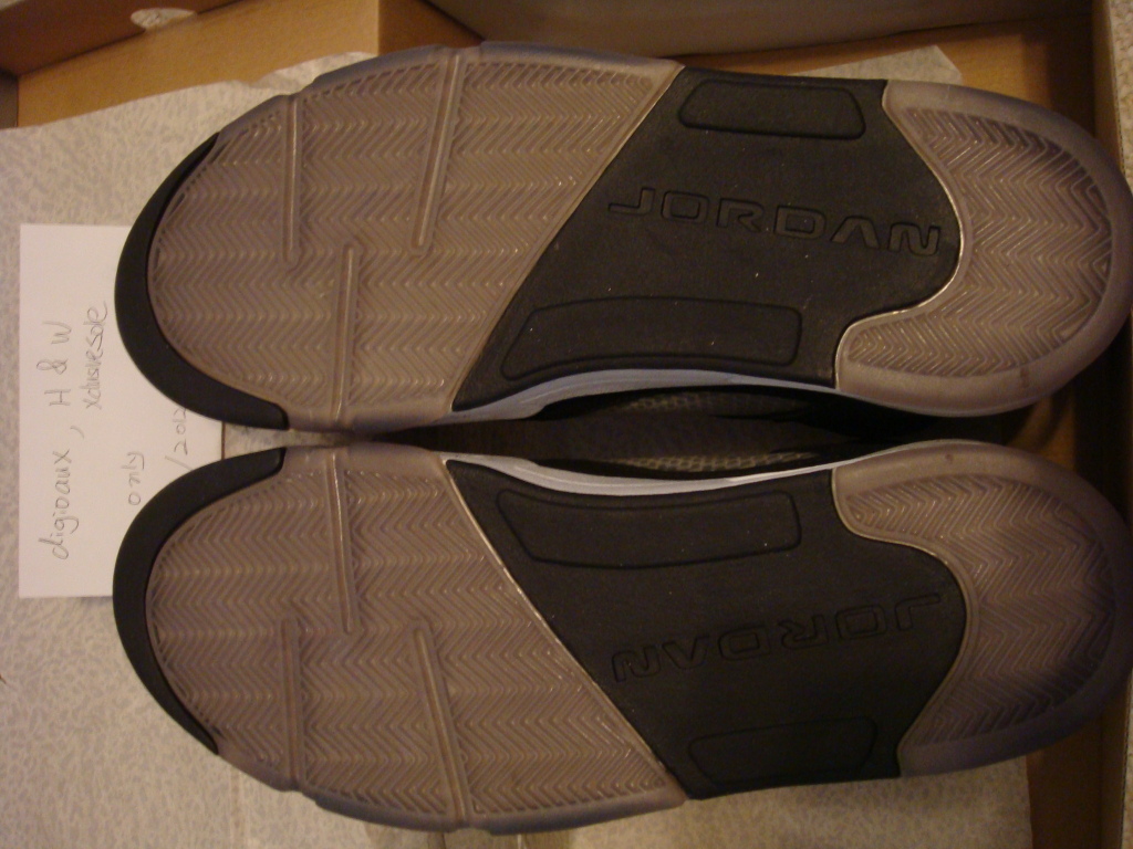 air-jordan-v-black-white-unreleased-sample-04 Air Jordan V Black White Unreleased Sample 04