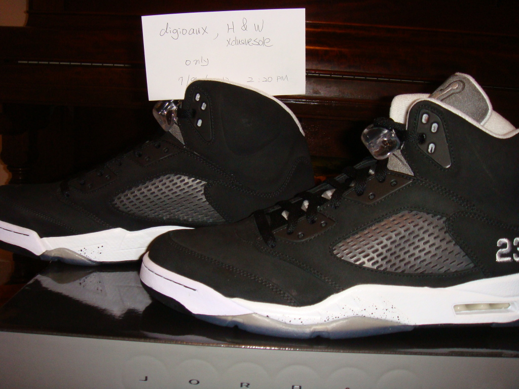 air-jordan-v-black-white-unreleased-sample-12 Air Jordan V Black White Unreleased Sample 12