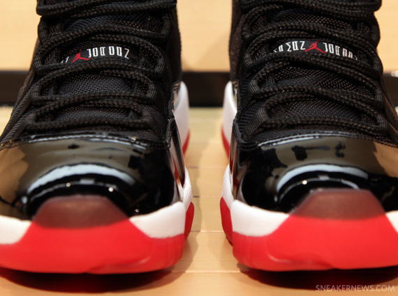 Air Jordan Xi Black Red Holiday 2012 12