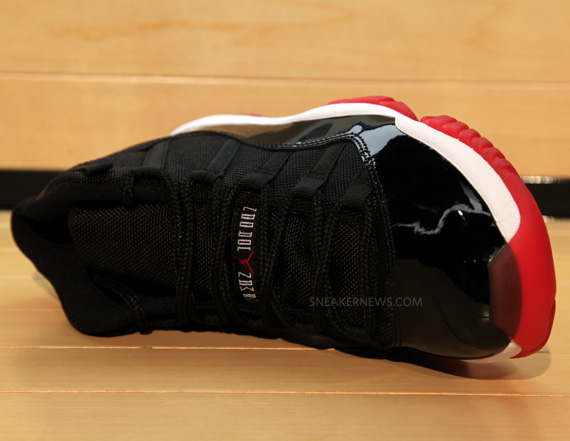 Air Jordan Xi Black Red Holiday 2012 4