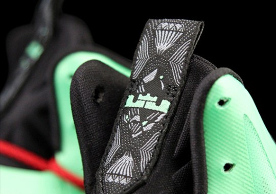 “Cutting Jade” Nike LeBron X GS
