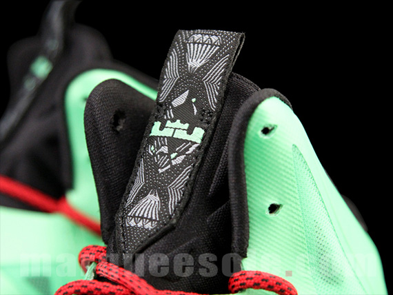 Cutting Jade Lebron 8