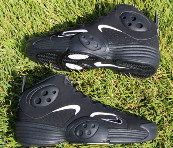 nike air flight one black