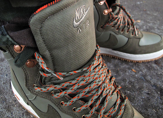 Nike Air Force 1 High Military "Silver Sage" - Available