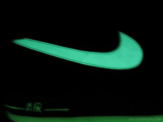 Nike Air Force 1 Low "Glow in the Dark" - Teaser