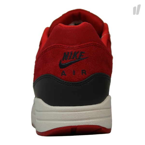 Nike Air Max 1 Premium November 2012 01