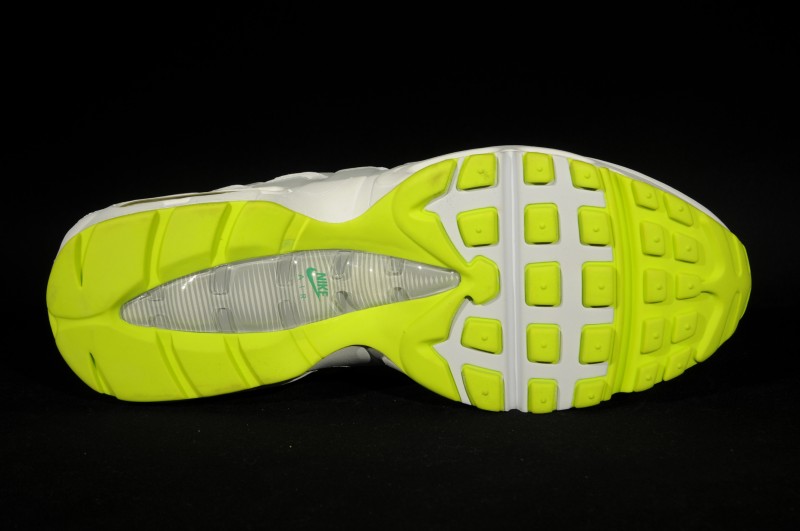 nike-air-max-95-white-wolf-grey-volt-4 Nike Air Max 95 White Wolf Grey Volt 4