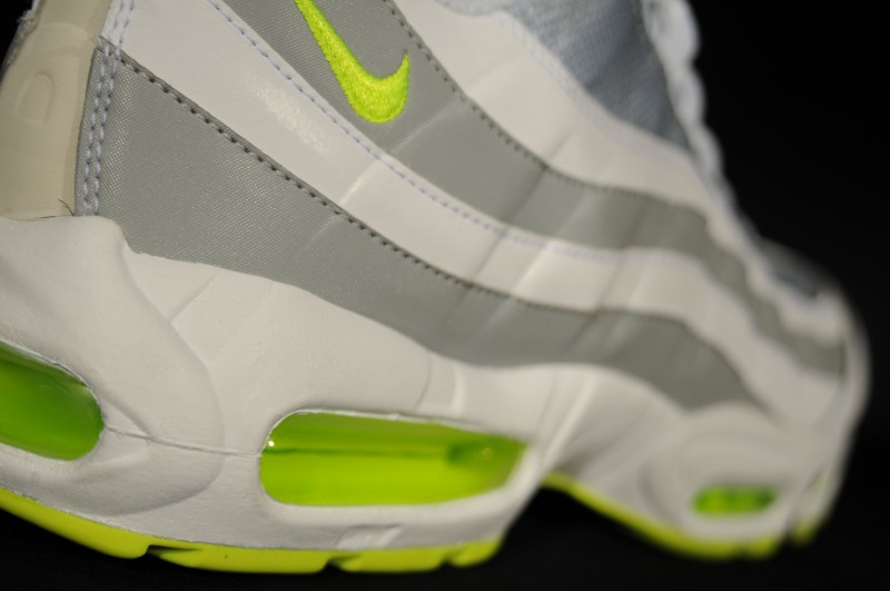 nike-air-max-95-white-wolf-grey-volt-7 Nike Air Max 95 White Wolf Grey Volt 7