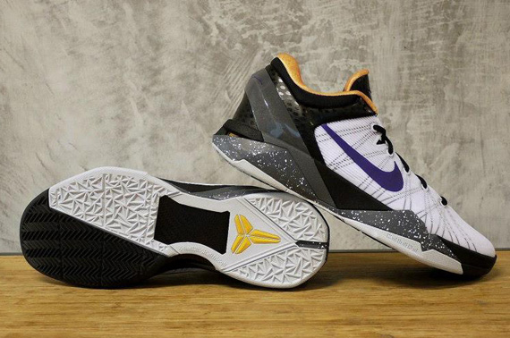 Nike Zoom Kobe Vii Lakers Grey Speckle 8