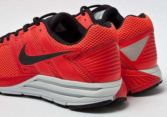 Nike Zoom Structure+ 16 Shield