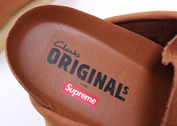 Supreme x Clarks Originals Wallabee