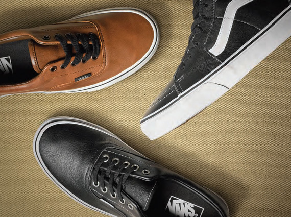 Vans Classics "Aged Leather" Pack