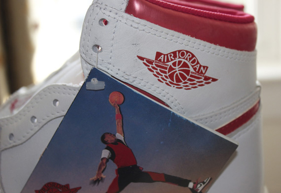 White Metallic Red Jordan 1 6