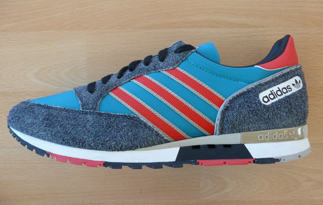 adidas-originals-phantom-blue-red-gold-1 Adidas Originals Phantom Blue Red Gold 1