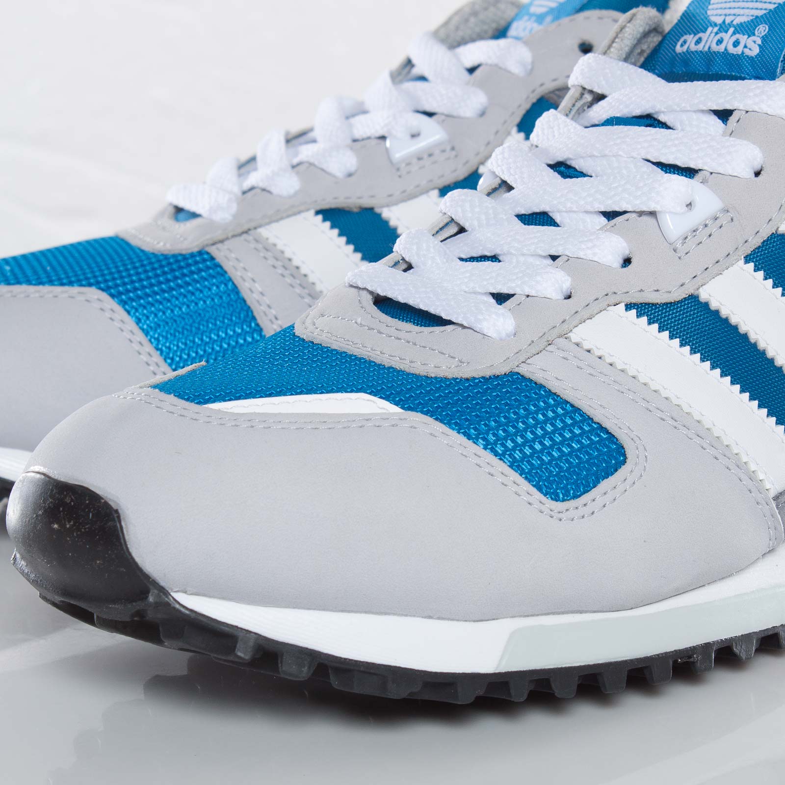 Adidas Originals Zx 700 Pool White Clear Grey 8