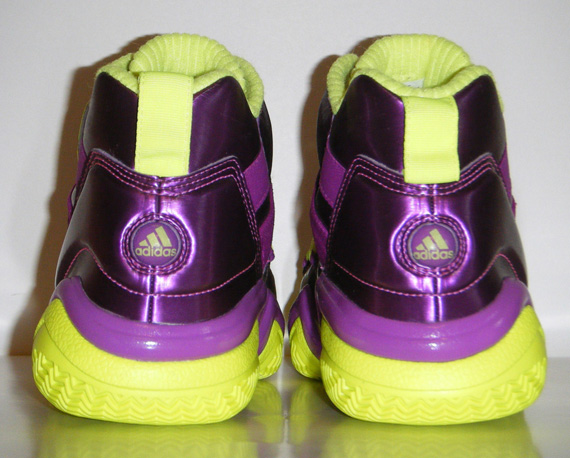 adidas top ten 2000 lakers 10