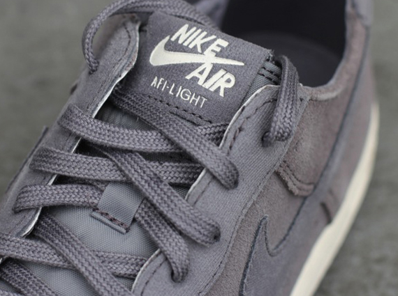 Nike WMNS Air Force One 1 Low Light Deconstruct