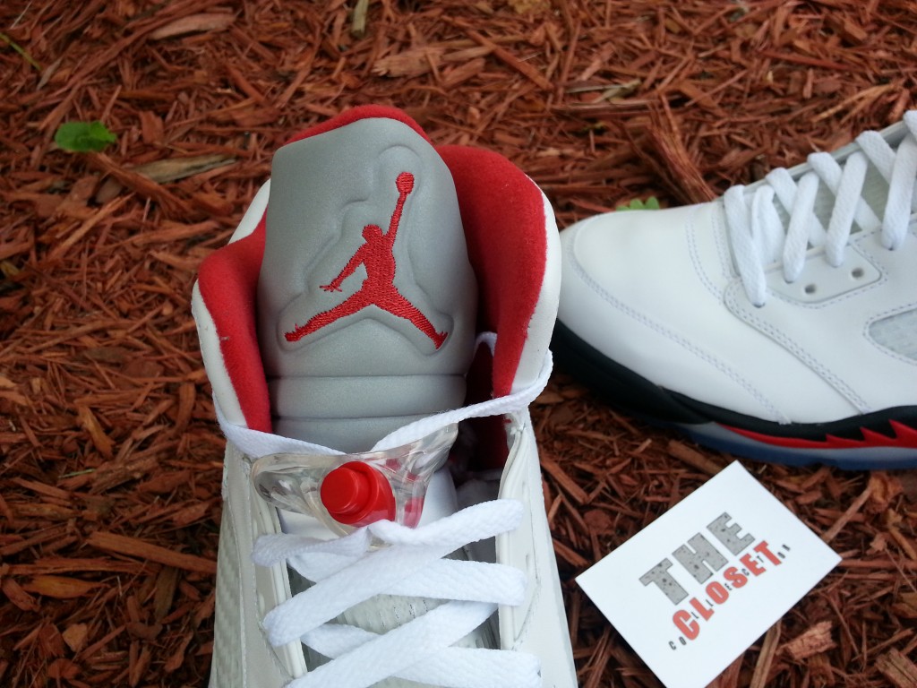 air-jordan-v-white-fire-red-black-7 Air Jordan V White Fire Red Black 7