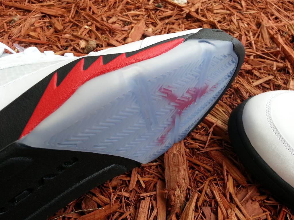 air-jordan-v-white-fire-red-black-9 Air Jordan V White Fire Red Black 9